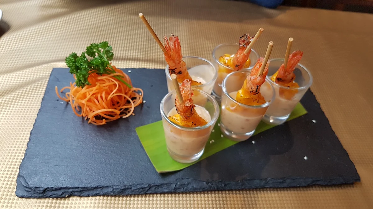 Prawns in Peanut Sauce