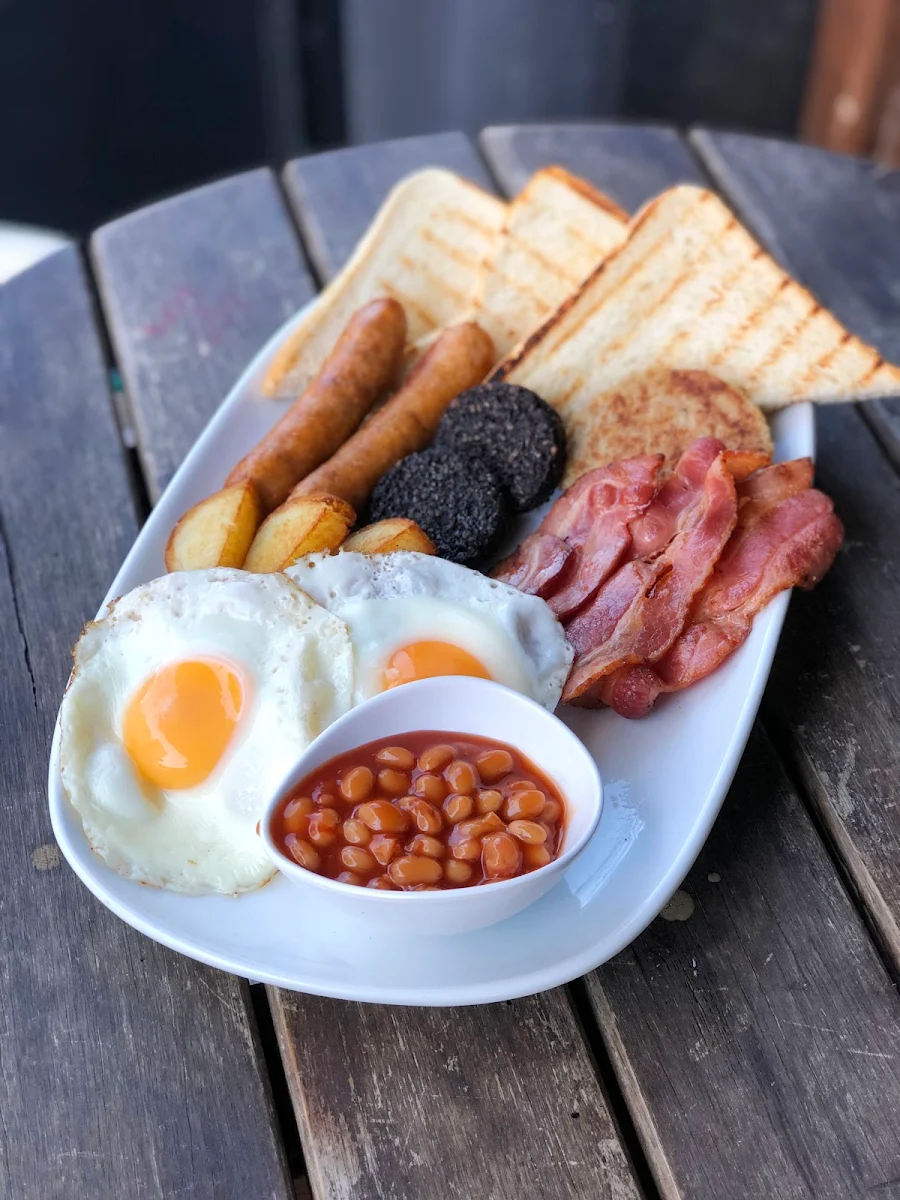 Highlights, Stable Talk Cafe Kensington