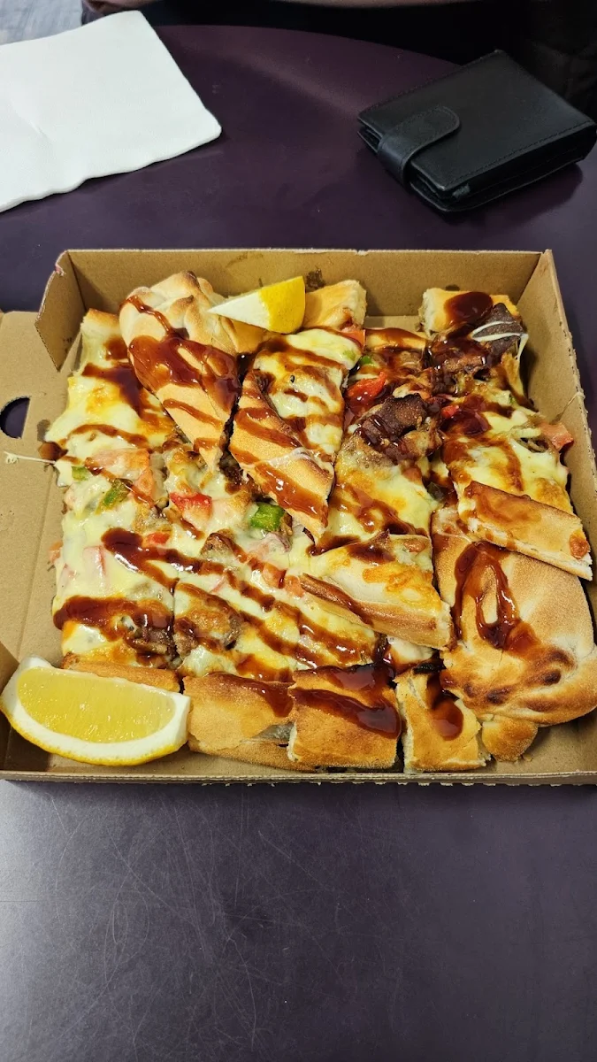 Beef Pide, Newy Kebab