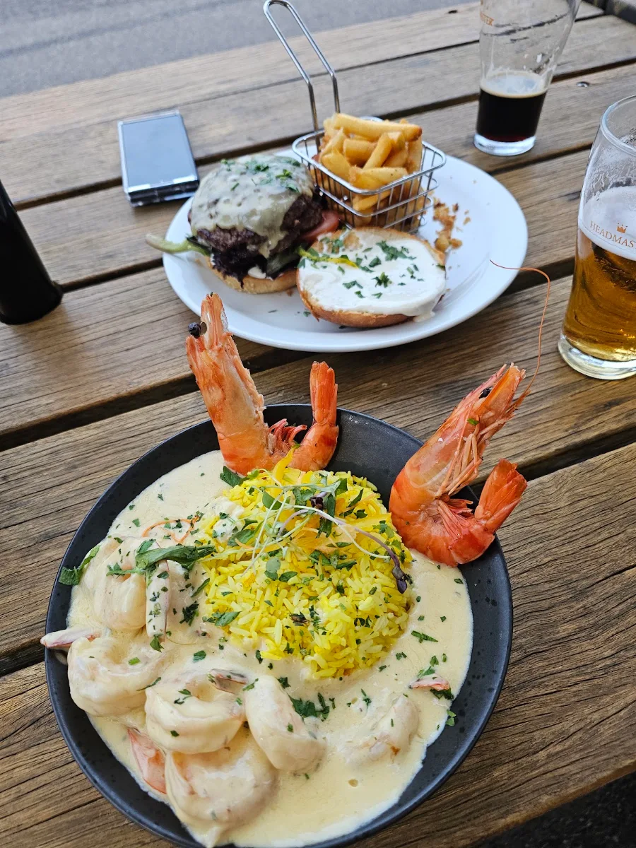 Highlights, One Tree Inn