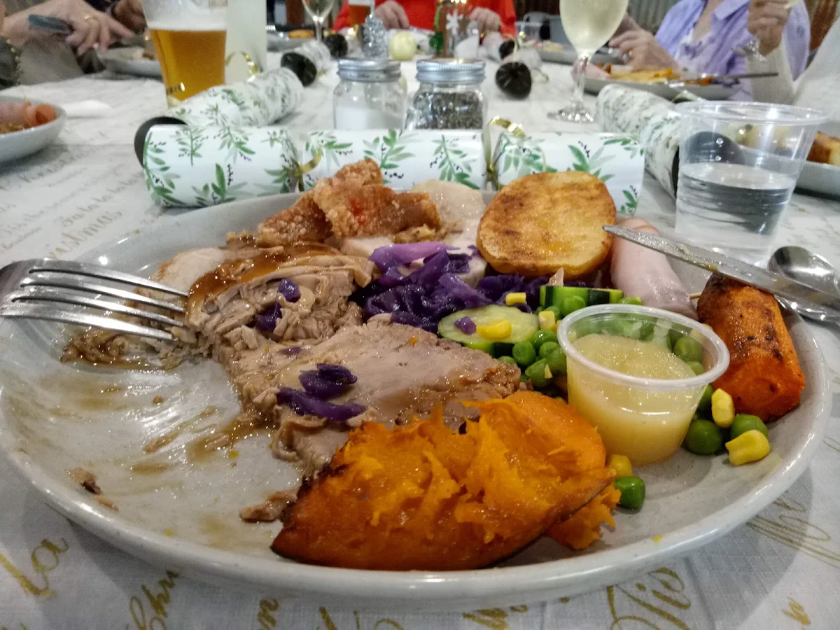 Roast Dinner, One Tree Inn