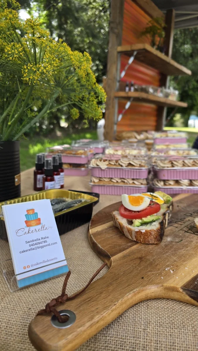 Highlights, Cakerella's Roadside Bakery