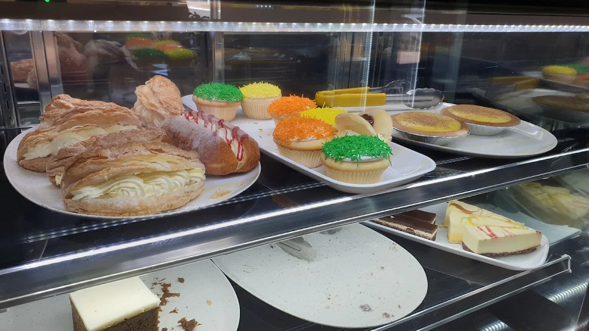 Highlights, Cunnamulla Bakery