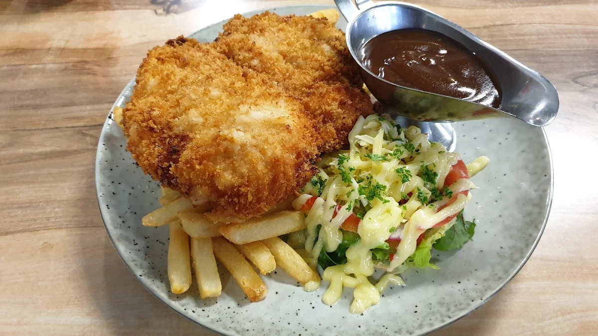 Highlights, Rocky Cape Tavern & Caravan Park