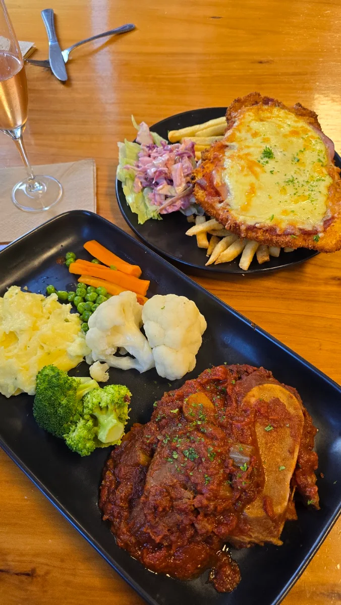 Highlights, Rocky Cape Tavern & Caravan Park