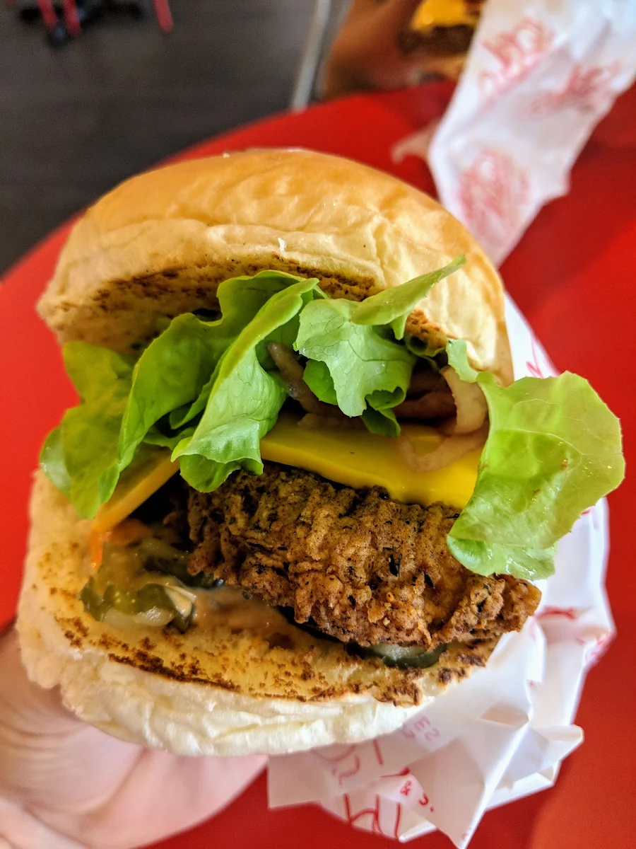 Highlights, Ruby Chews Burgers & Shakes