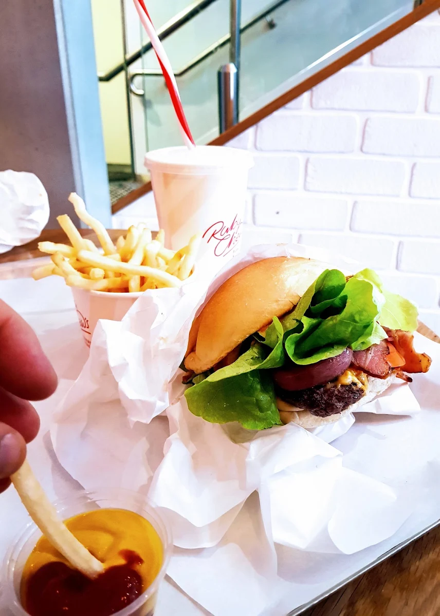 Ruby Classic with Bacon, Ruby Chews Burgers & Shakes