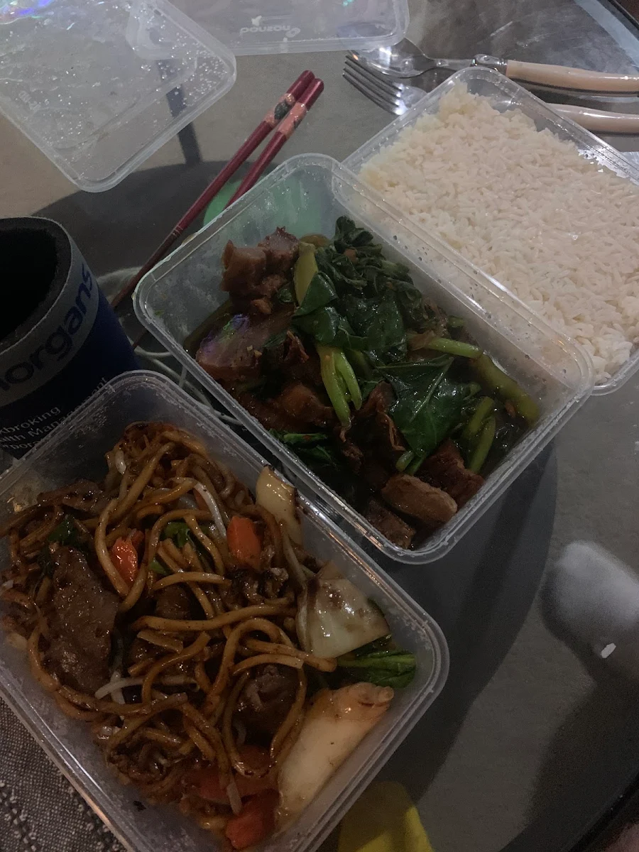 Highlights, Som Saa Wok & Grill