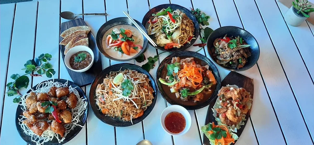 Highlights, Som Saa Wok & Grill