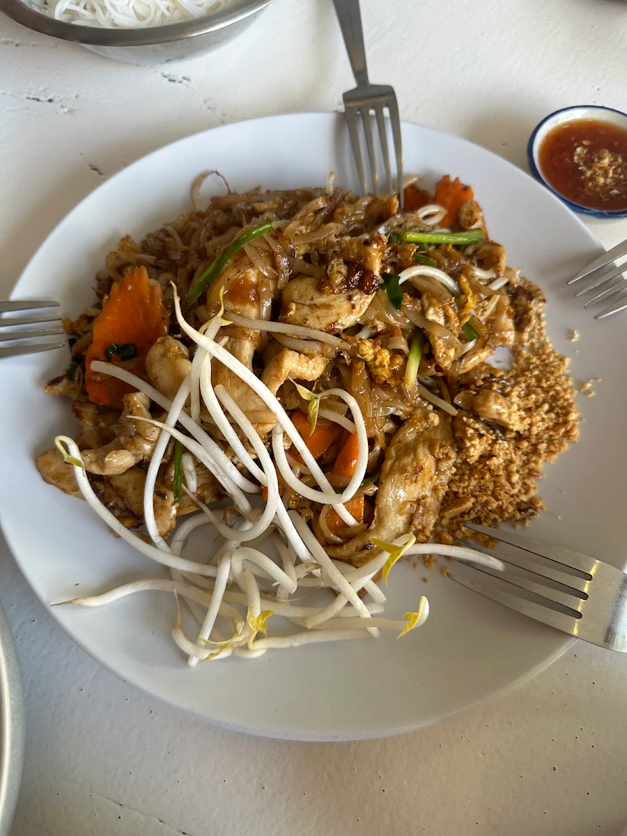 Highlights, Som Saa Wok & Grill