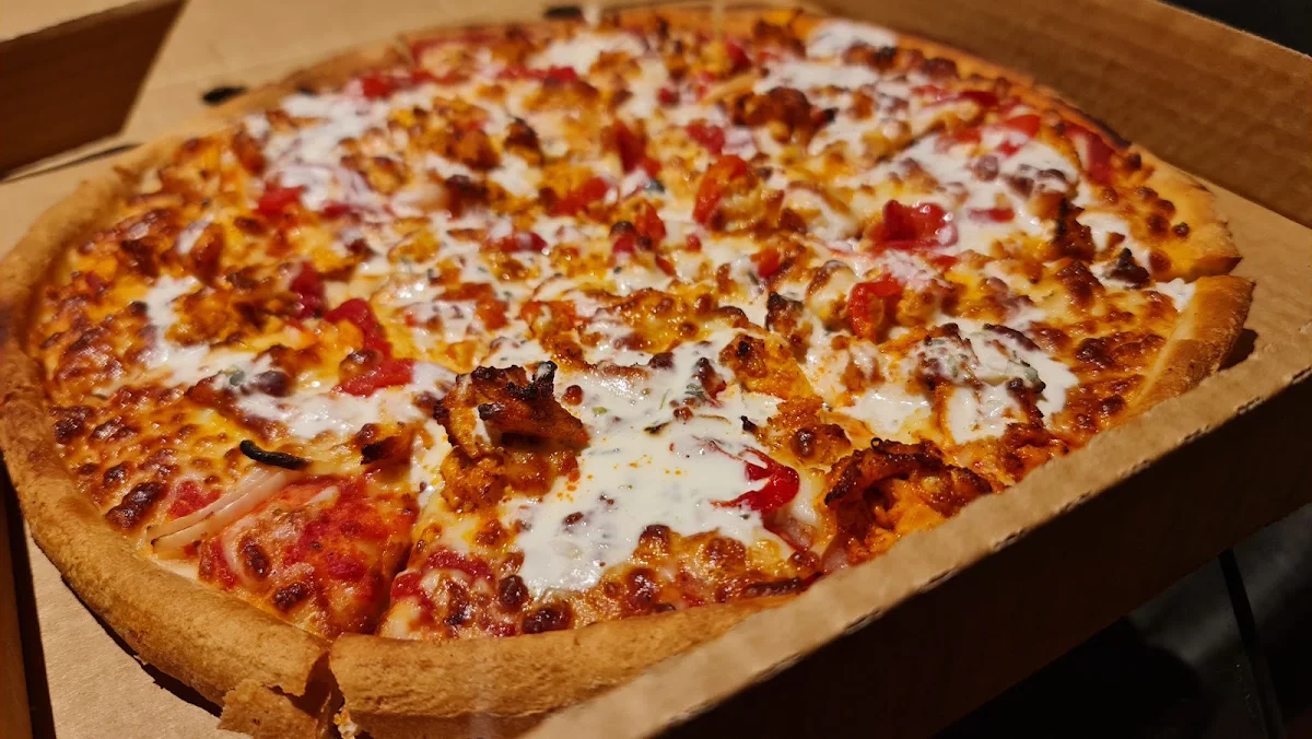 Highlights, Charlie's Pizzeria