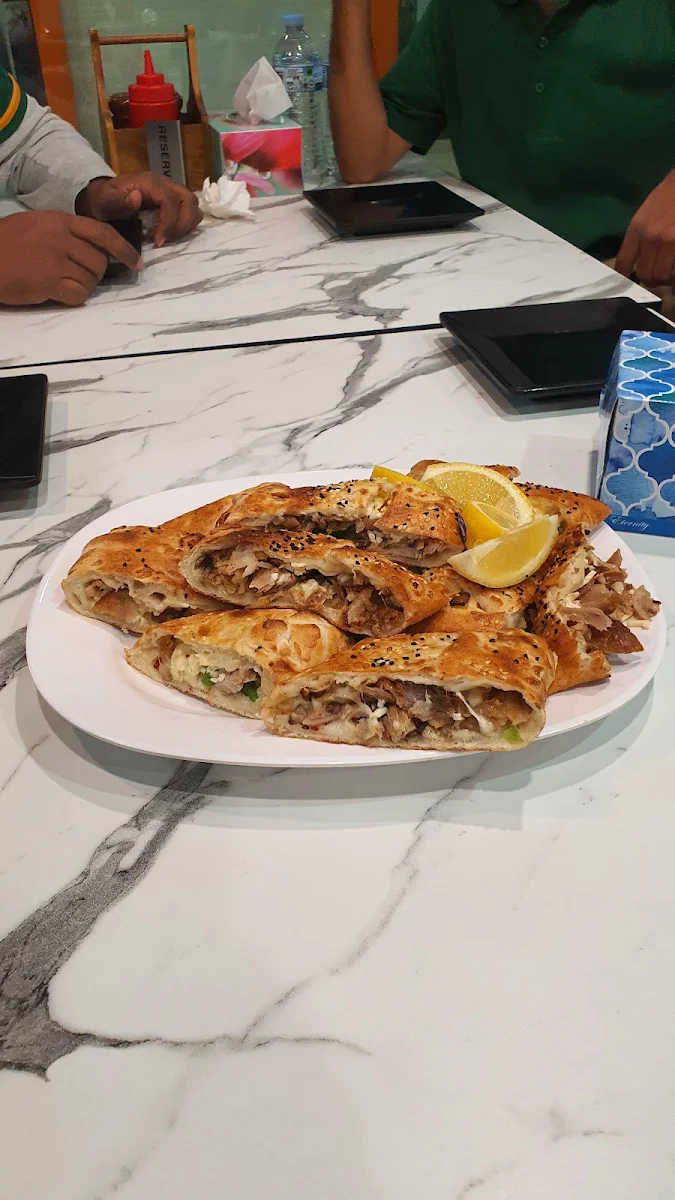Chicken Pide, King Kebab House