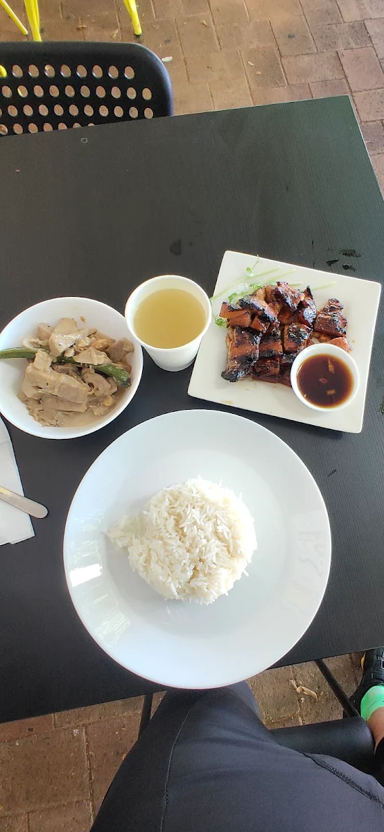 Highlights, Gotiangco Fish and Chips and Resto