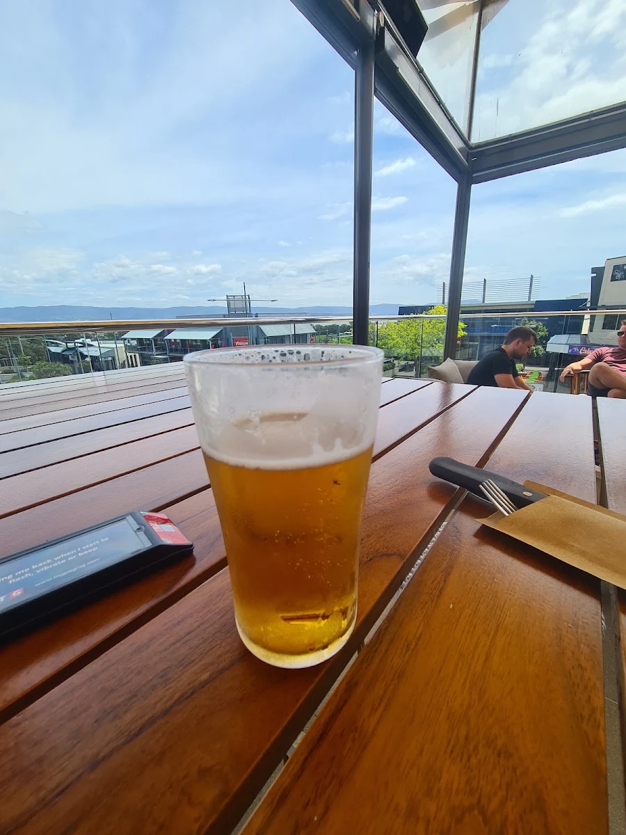 Beer, Central Hotel Shellharbour
