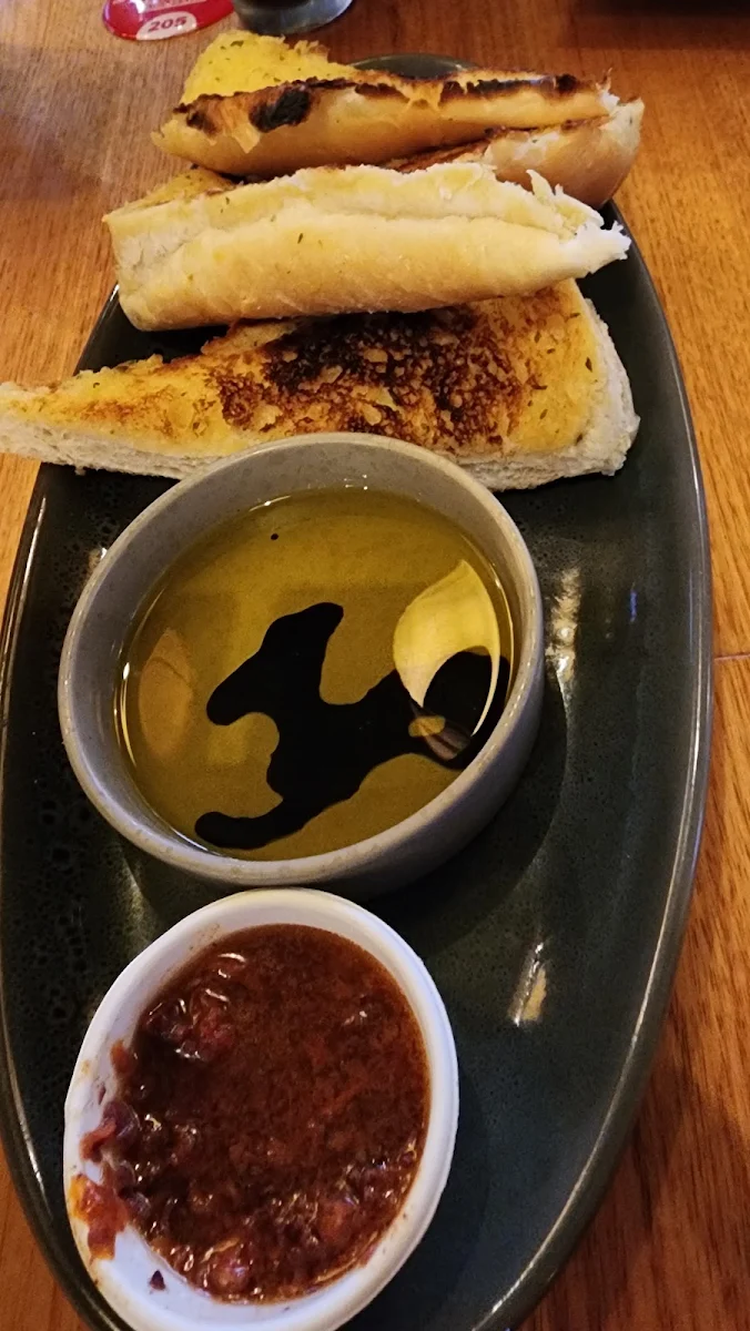 Garlic Bread, Central Hotel Shellharbour