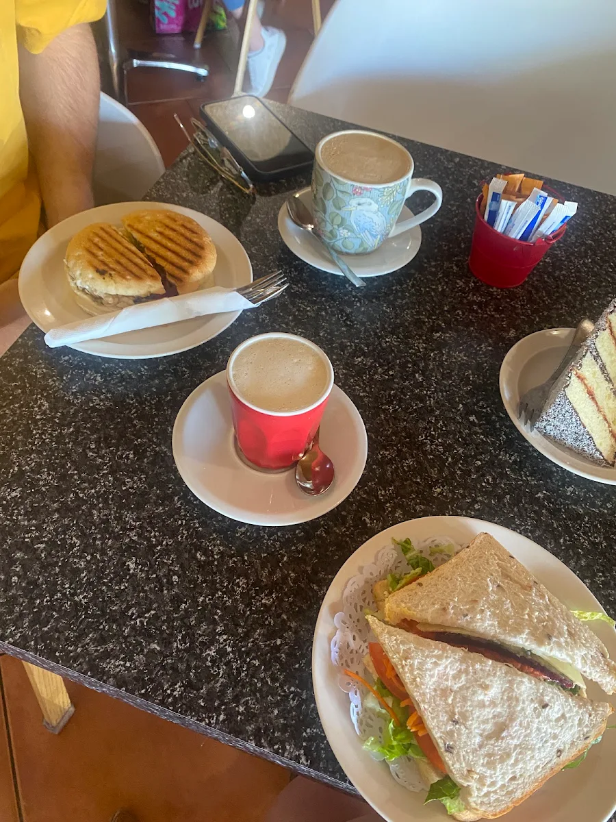 Highlights, Robbo's Bakery