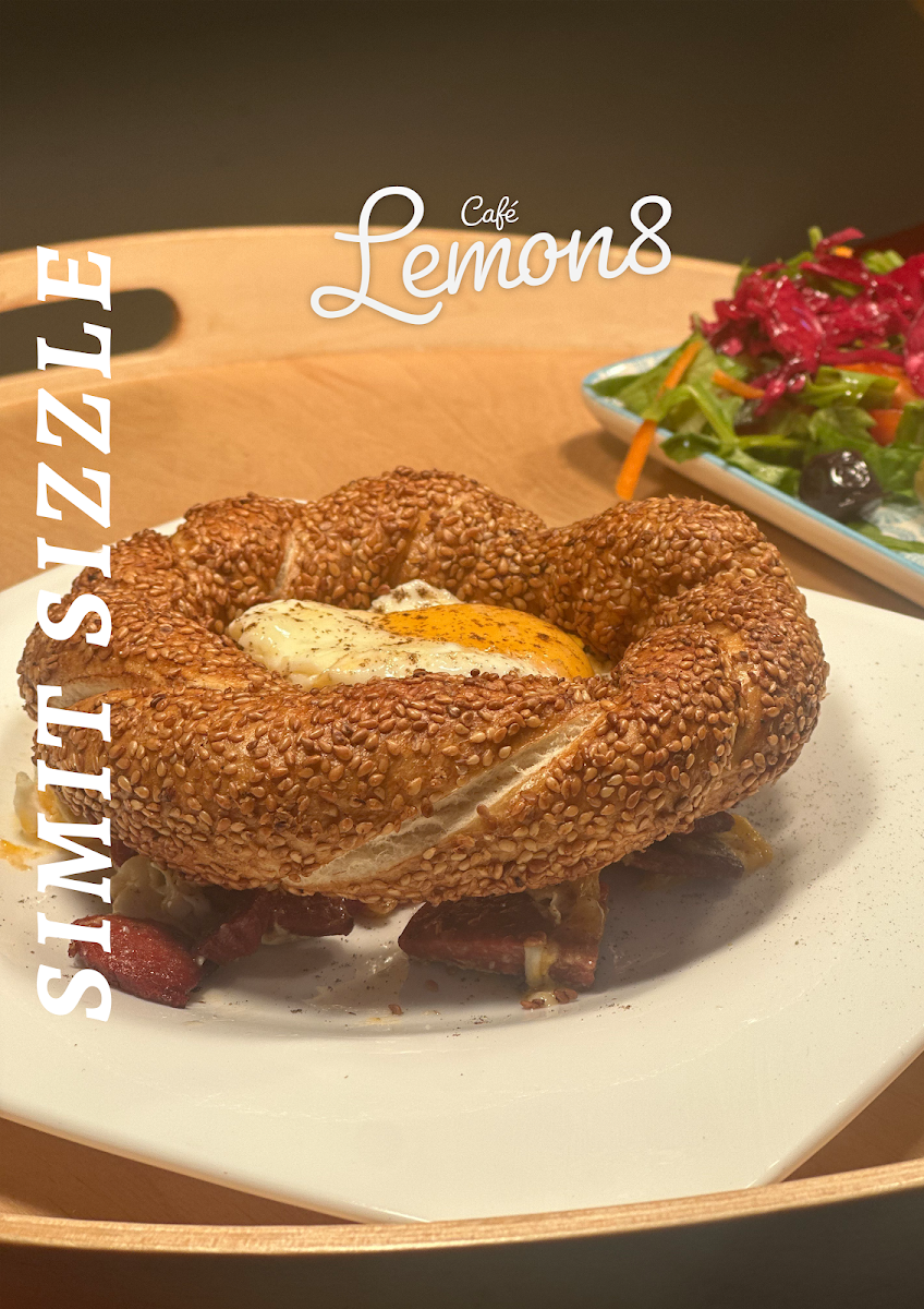 Simit Sizzle, Cafe Lemon8