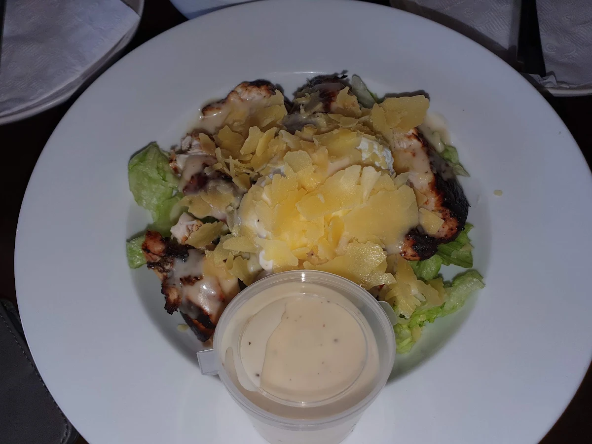Large Chicken Caesar Salad, PIZZA DEL SOLE (Everyone's favourite from 12years)