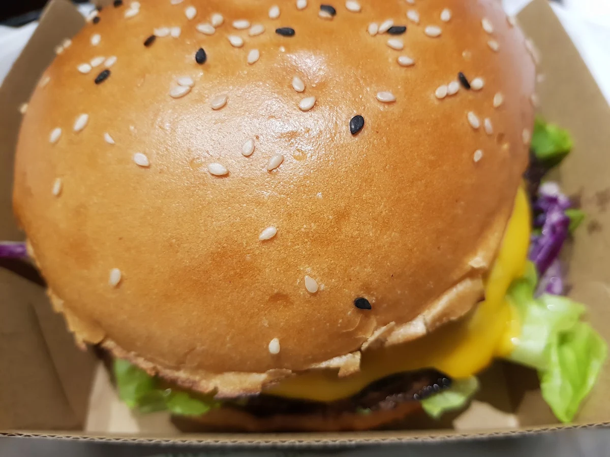 Signature Burger