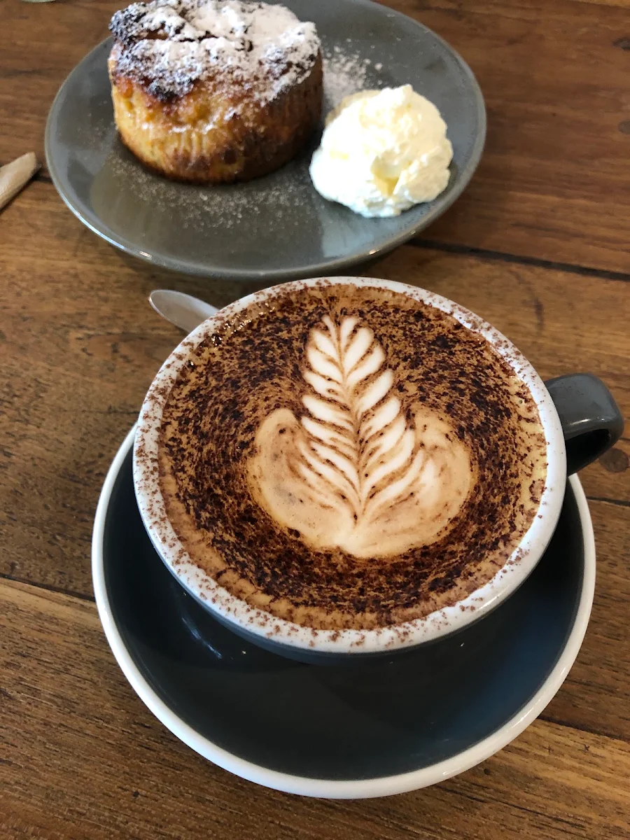 Highlights, Earth Walker & Co General Store & Cafe