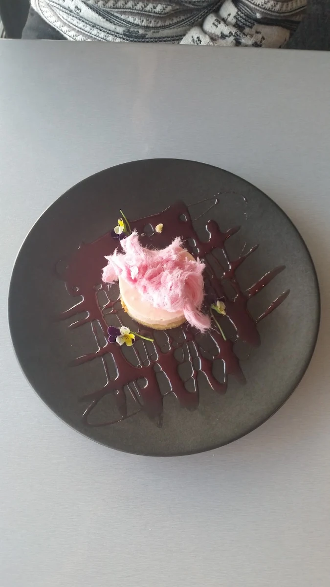 Strawberry Cheesecake with Fairy Floss