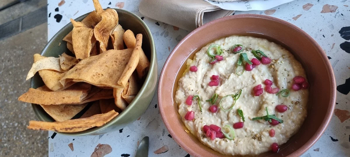 Roast Garlic Hummus