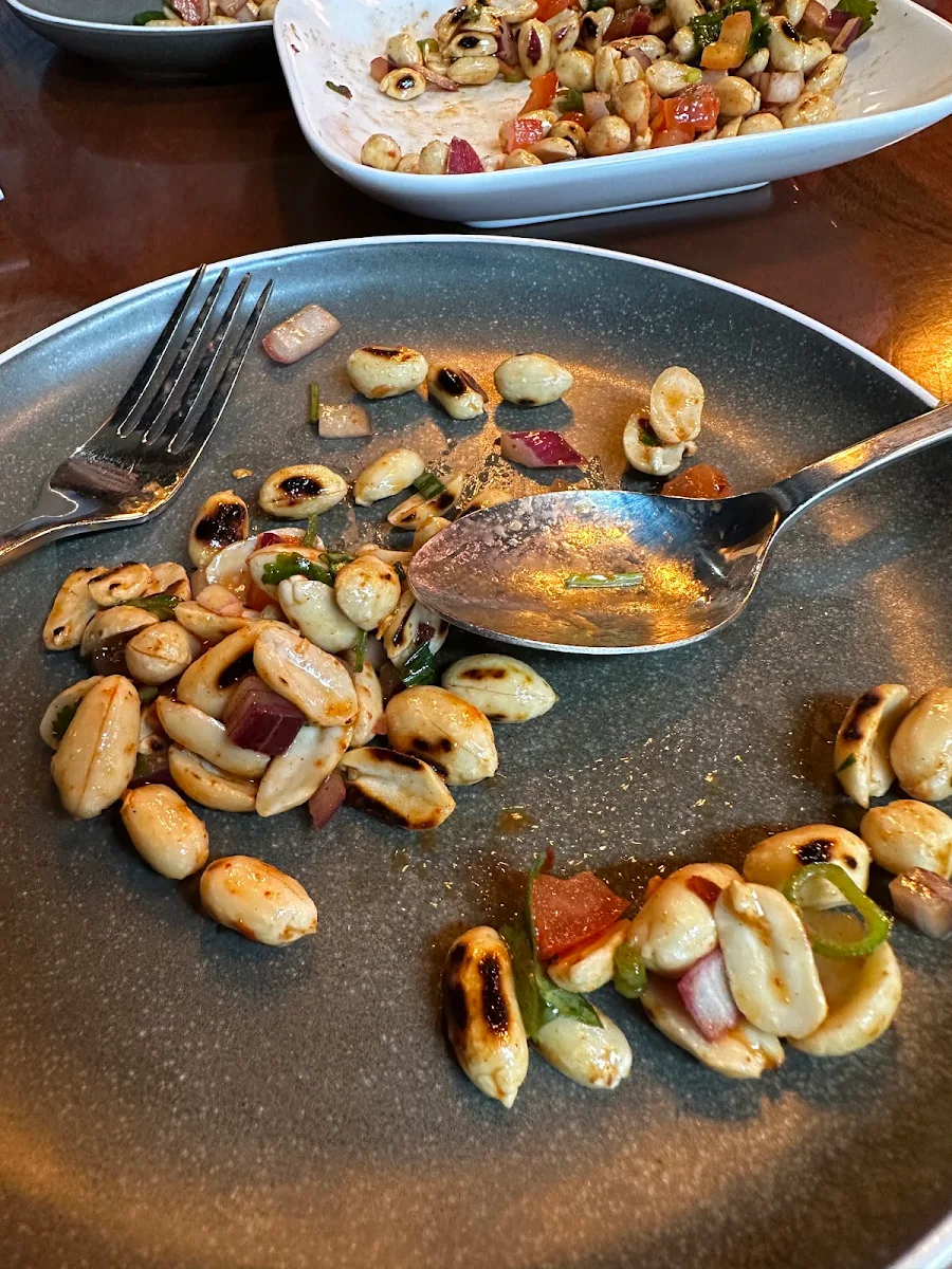 Fried Peanuts, Chulho Town Hall