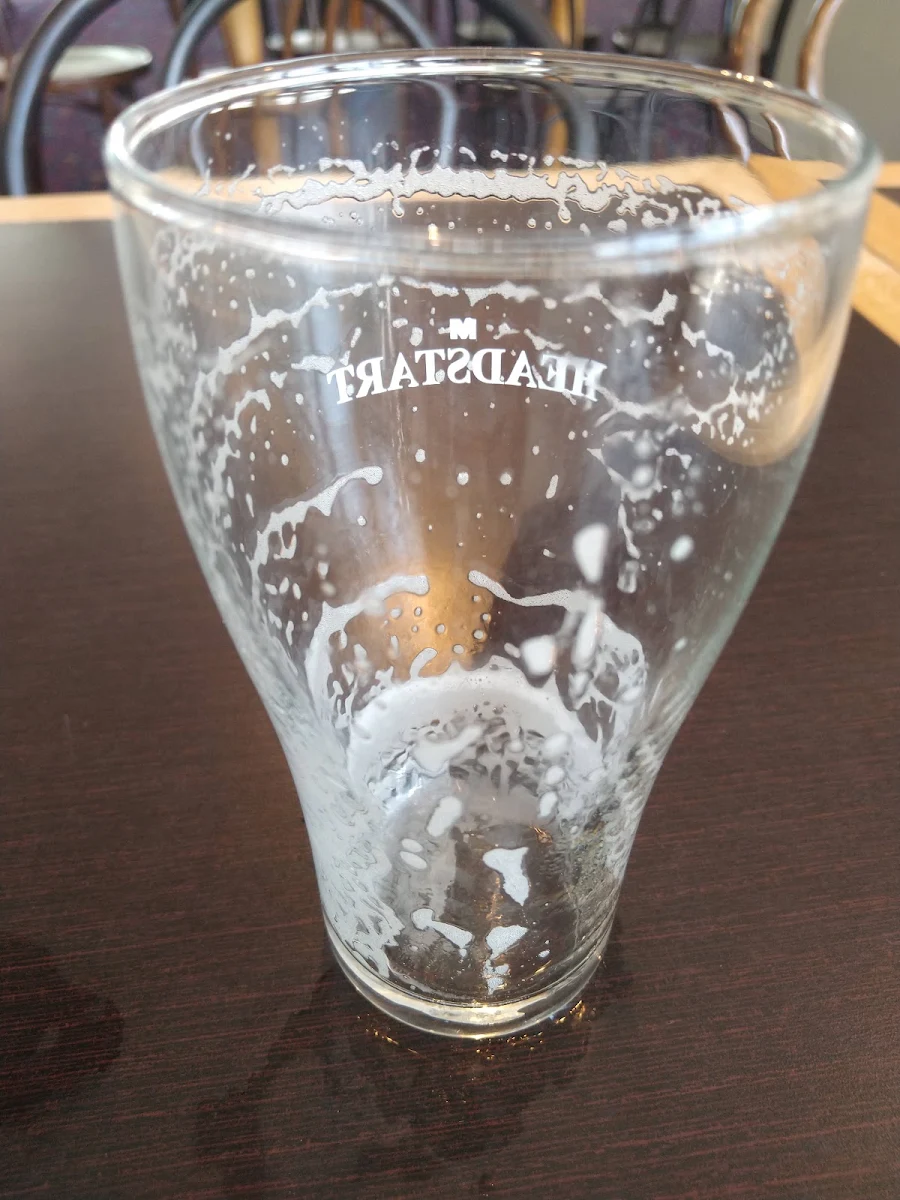 Beer Empty, The Jindalee Hotel