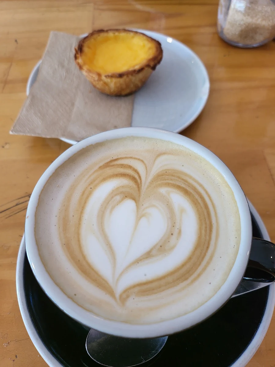 Flat White, Doric St Cafe and Kitchen