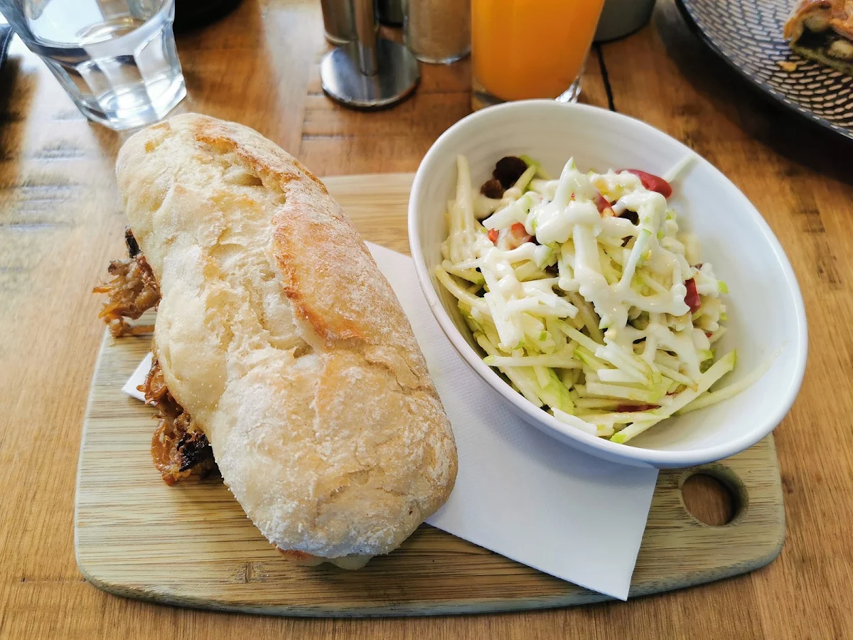 Pulled Pork Sandwich