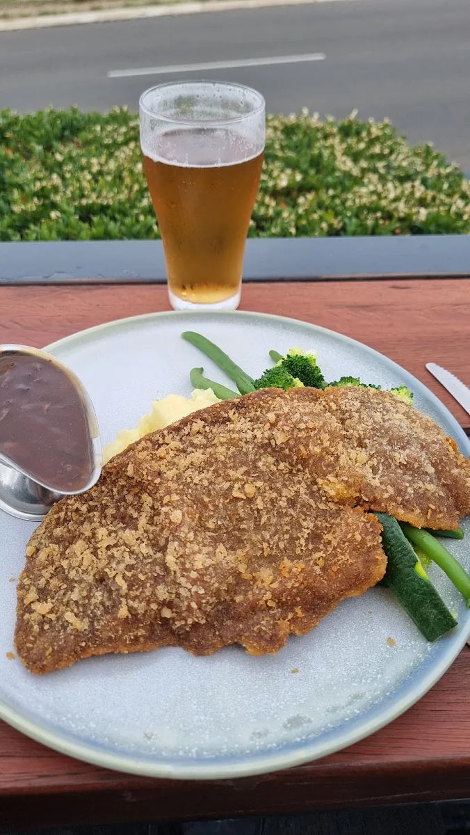 Highlights, Clancy's Brasserie