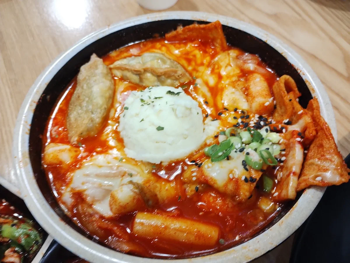 Basic Tteokbokki, Yoon's Kitchen