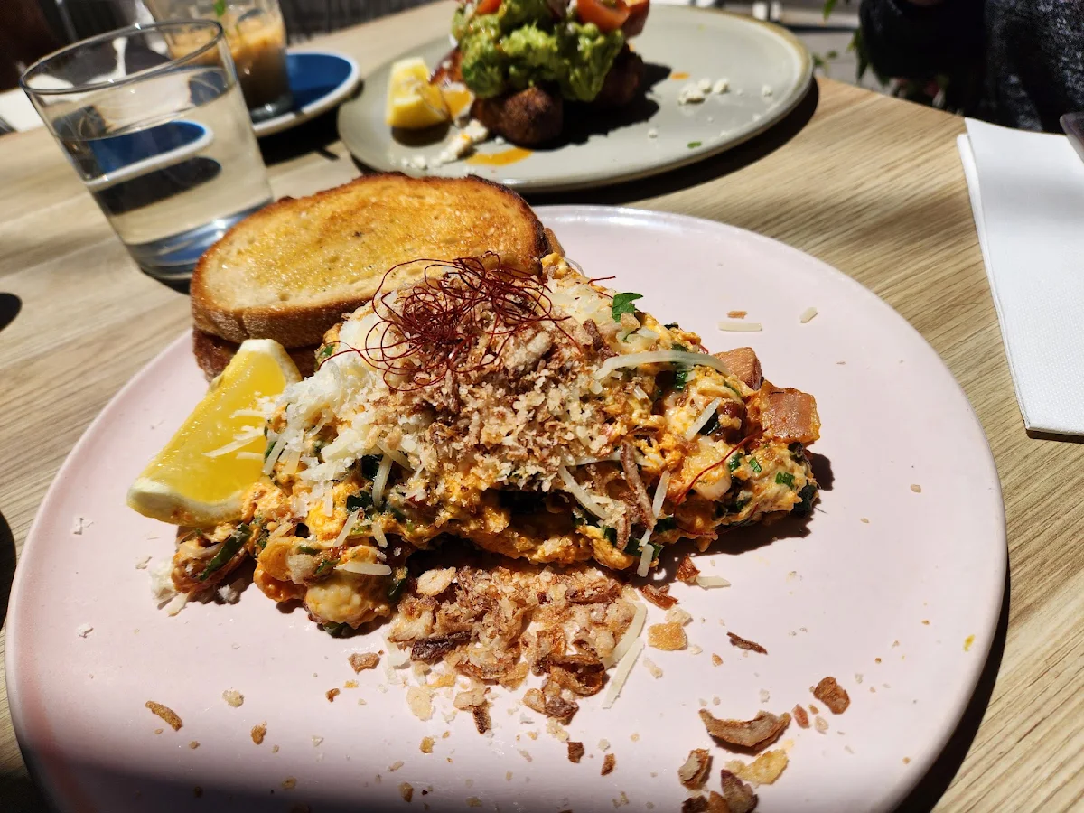 Chilli Scrambled Eggs, Moby