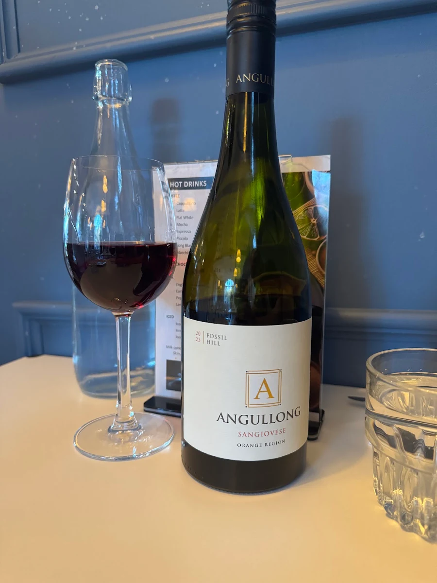 Wine, La Milano Italian