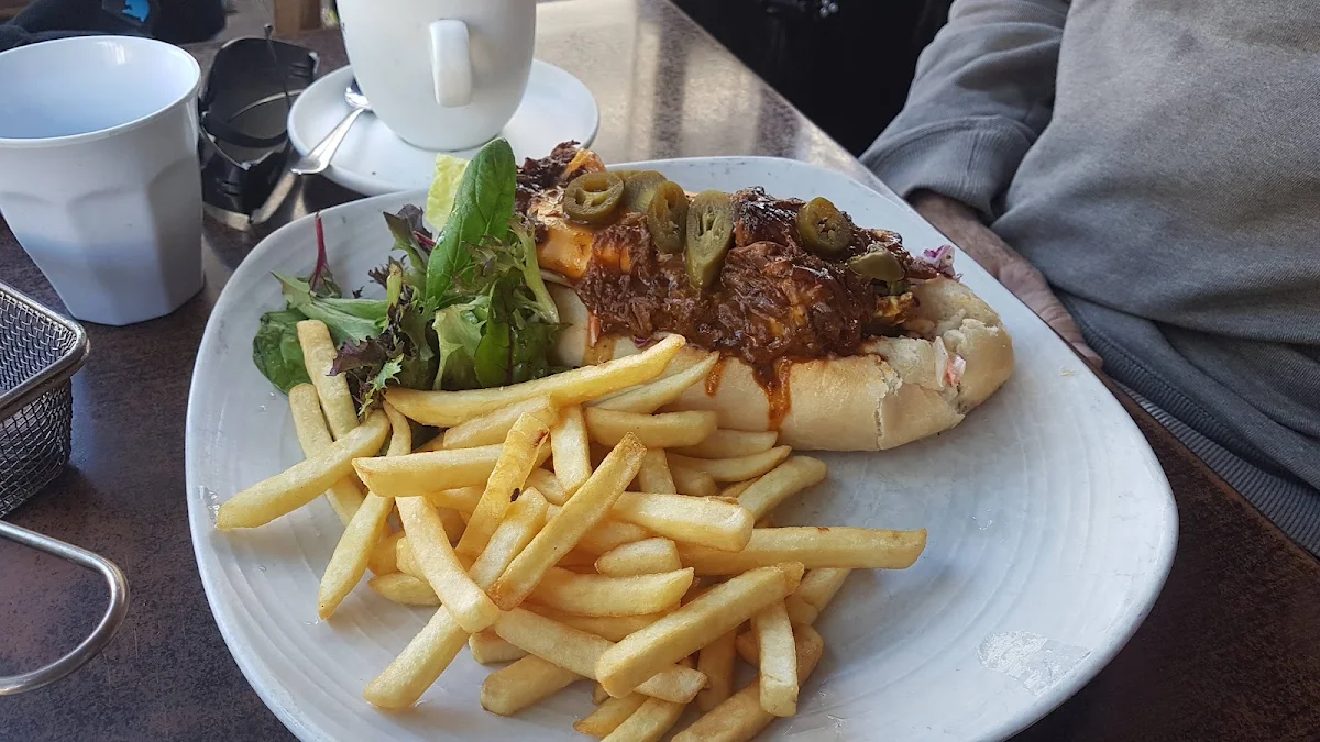 Pulled Beef Roll, Fusion Point