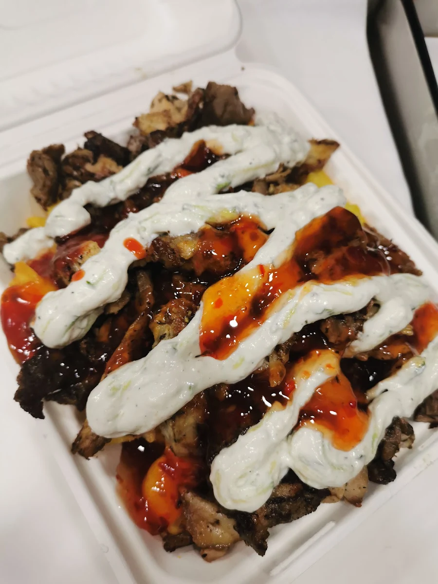 Combo AB, Platos Greek Chargrill