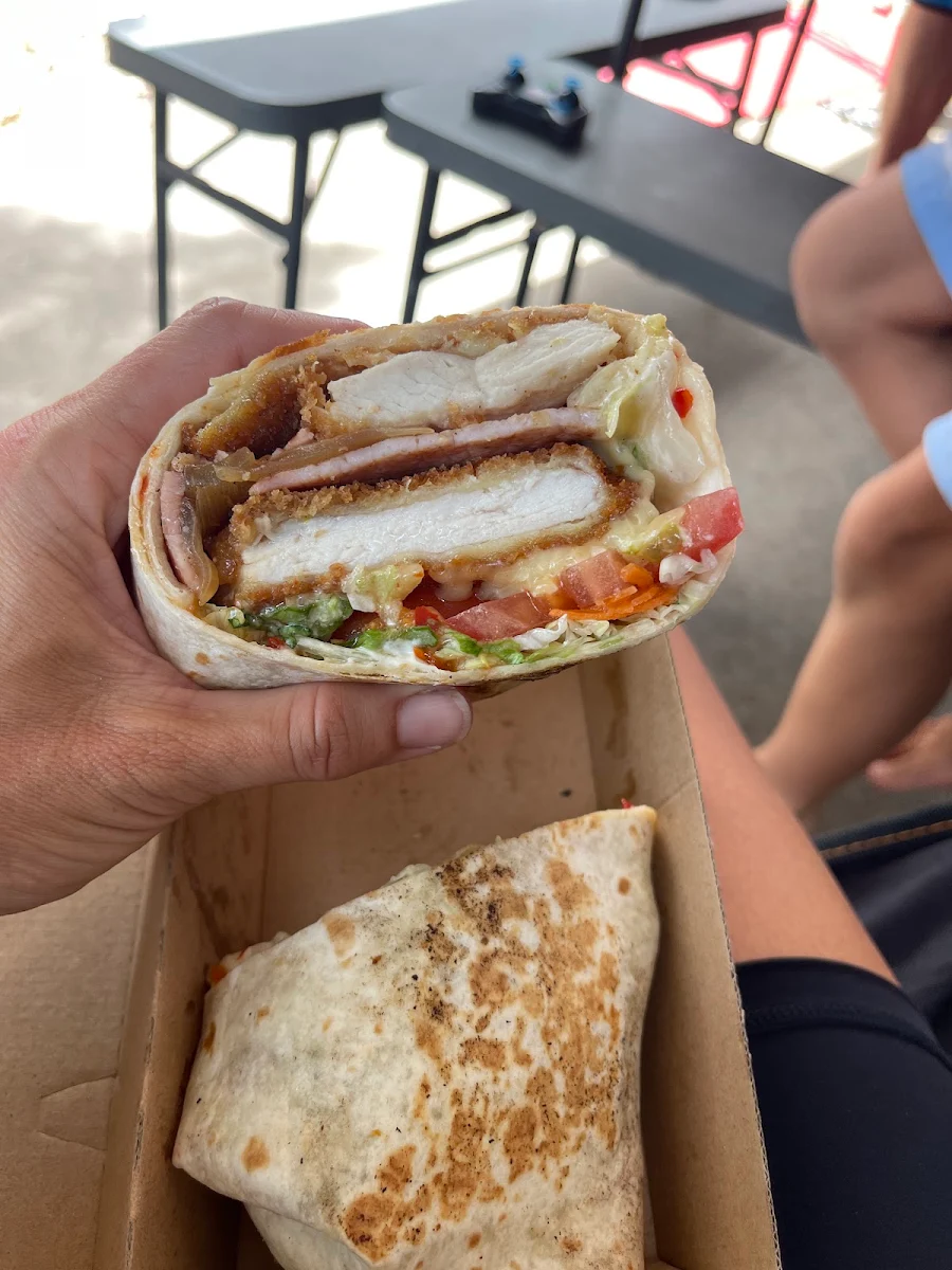 Highlights, Salty Seas Cafe
