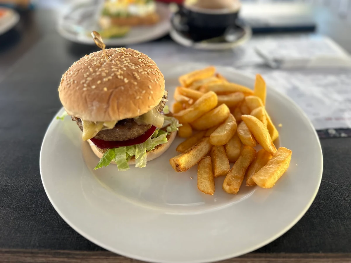 Beef Burger, The Silo Cafe