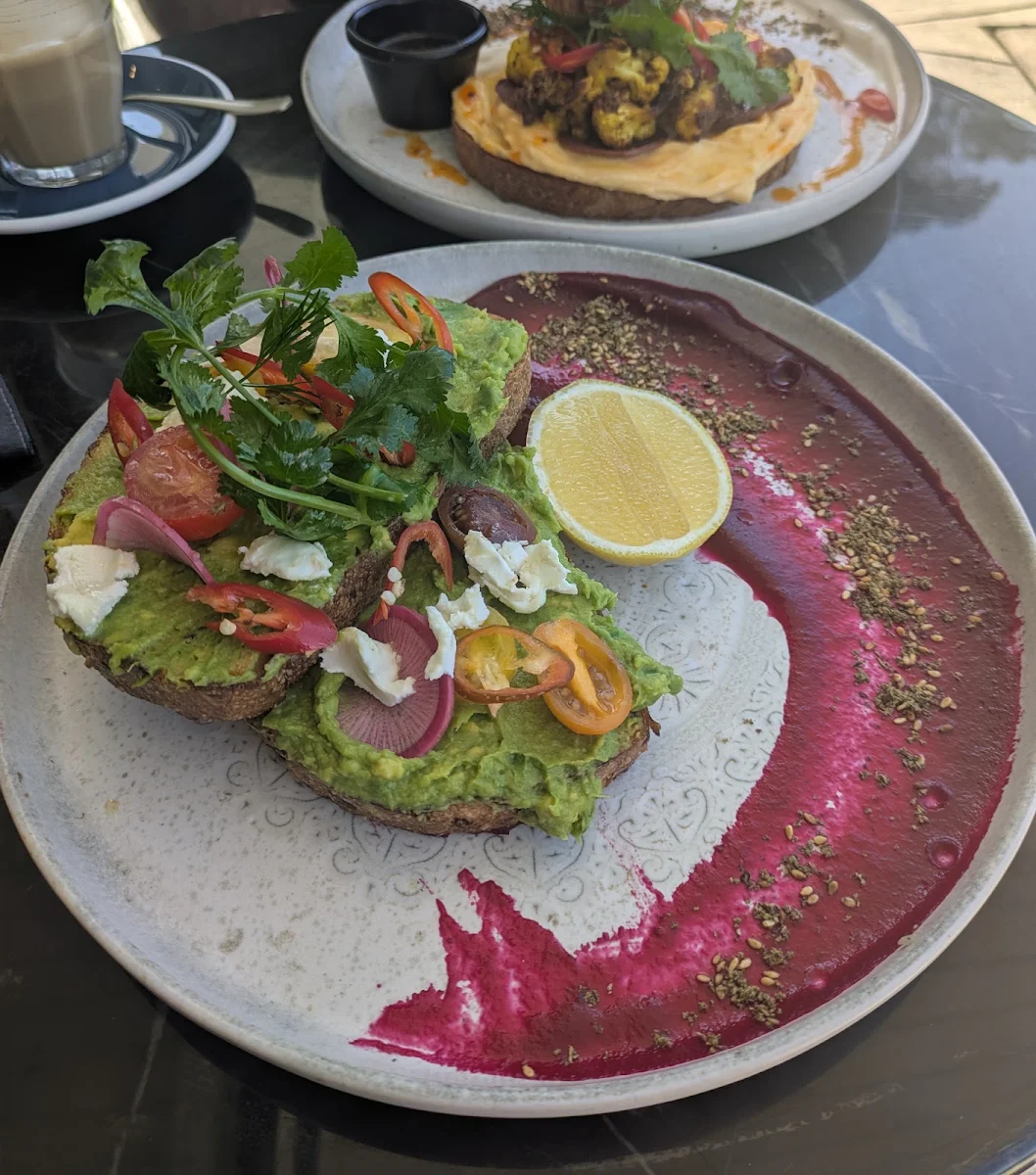 Highlights, Cafe YS9