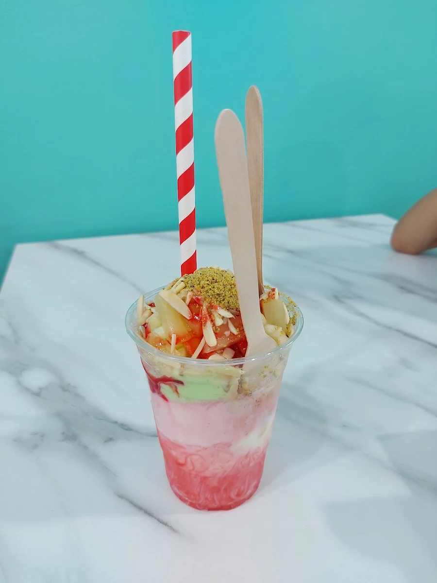 Highlights, Master Juice & Ice cream