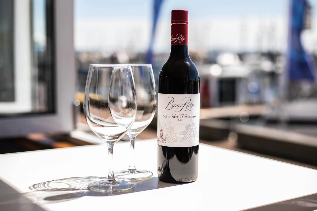 Red Wine, Mavericks on the Bay