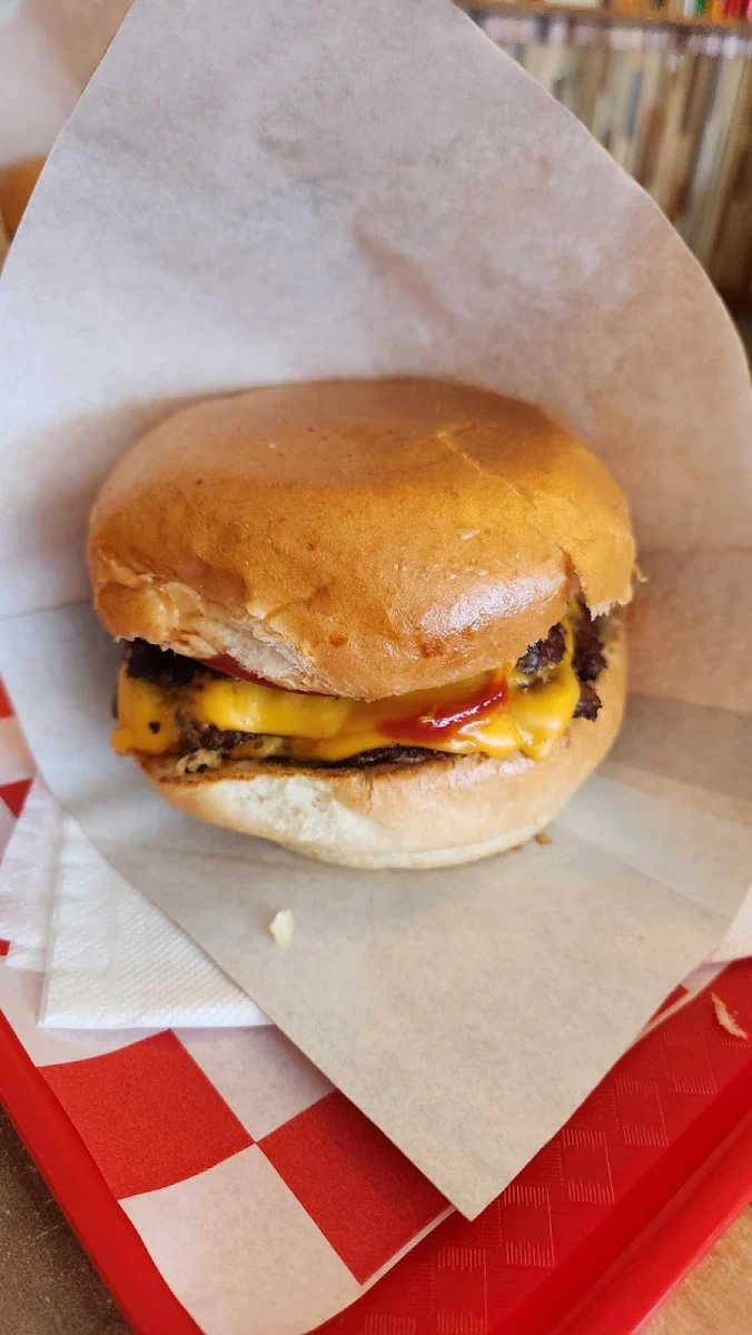 Triple Cheeseburger