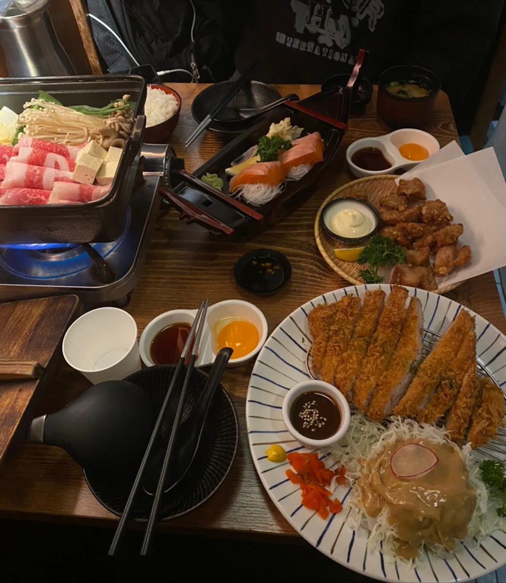 Combo Katsu, Hakoya Izakaya