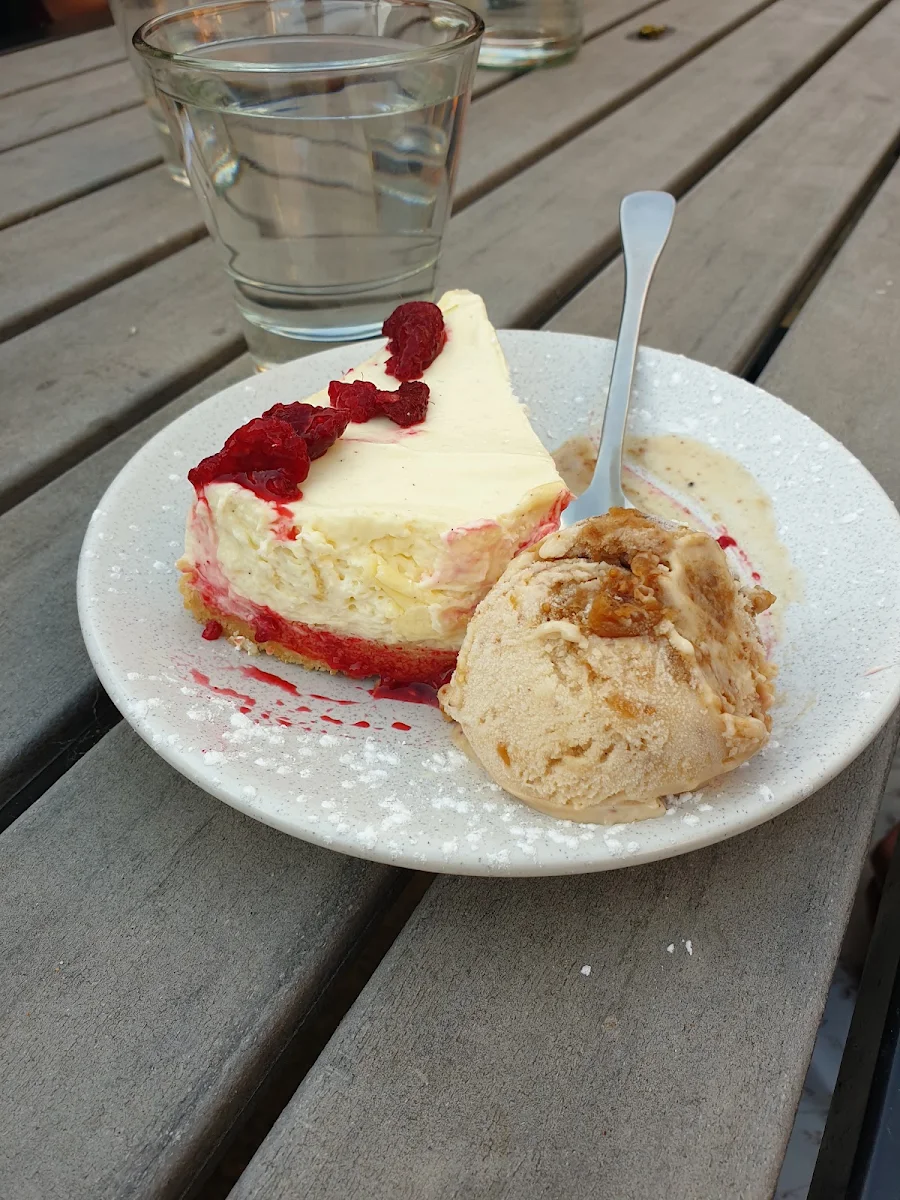 Cheese Cake, Mother Dough Restaurant & Wine Bar