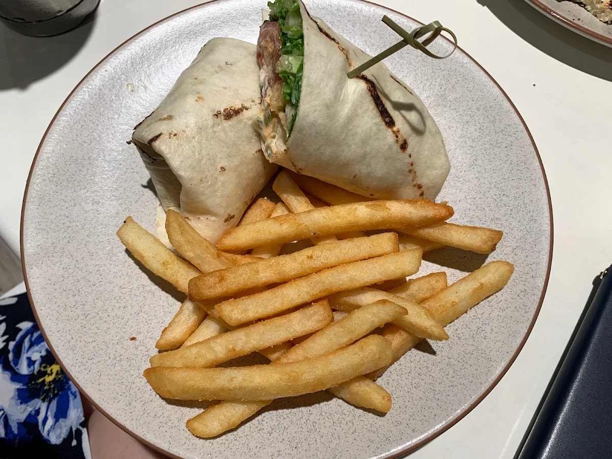 Highlights, Philos Cafe