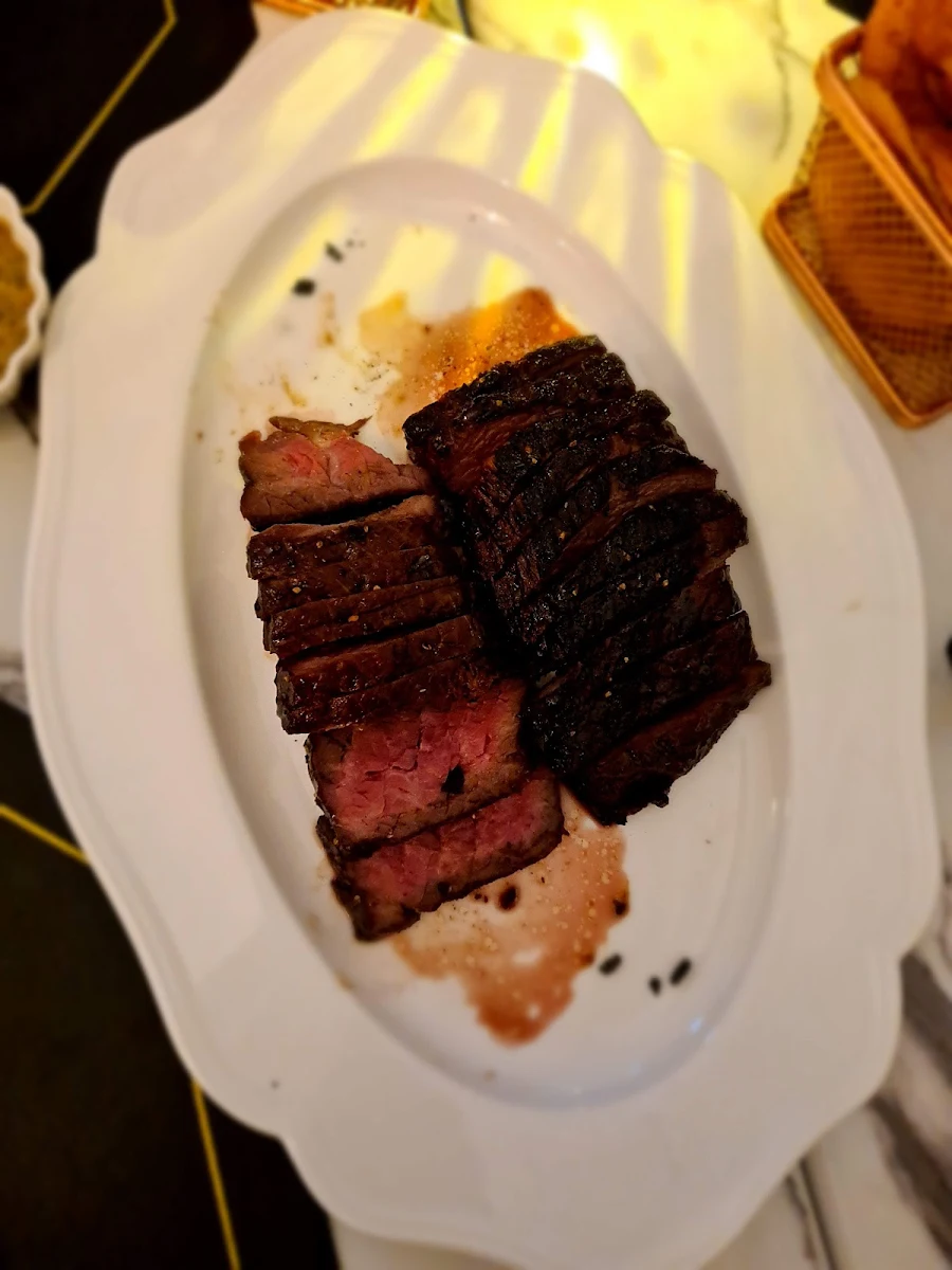 Flap Steak, Cozy Dining