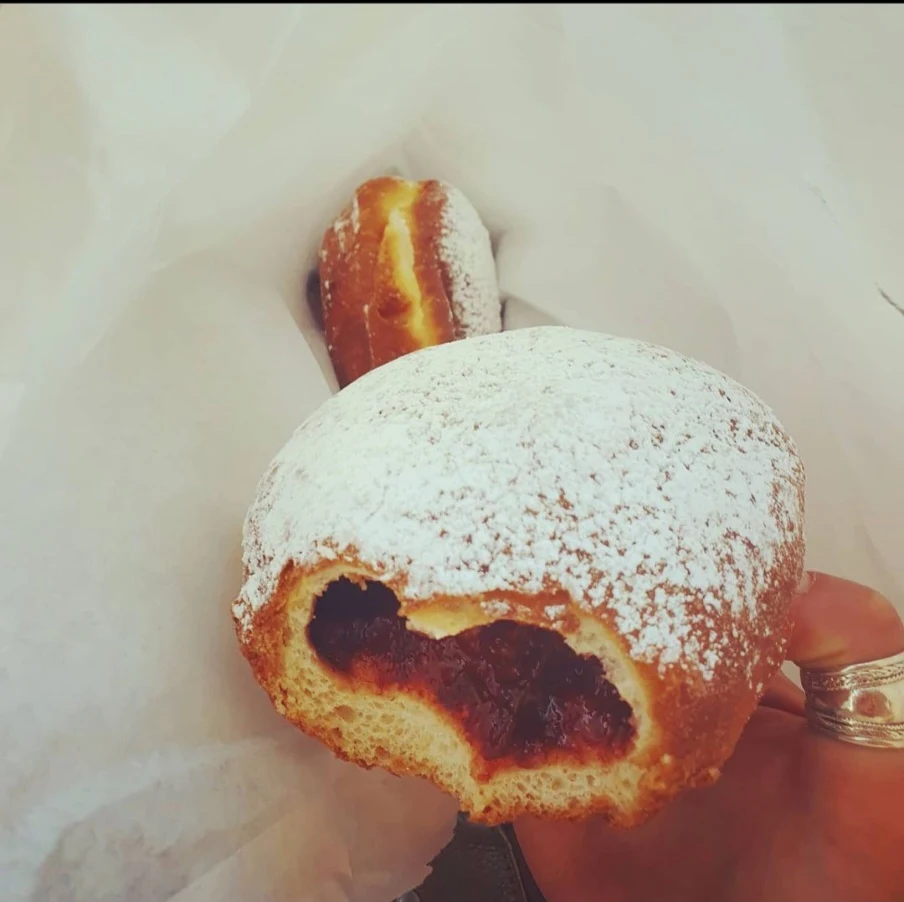 Highlights, Chopin Patisserie