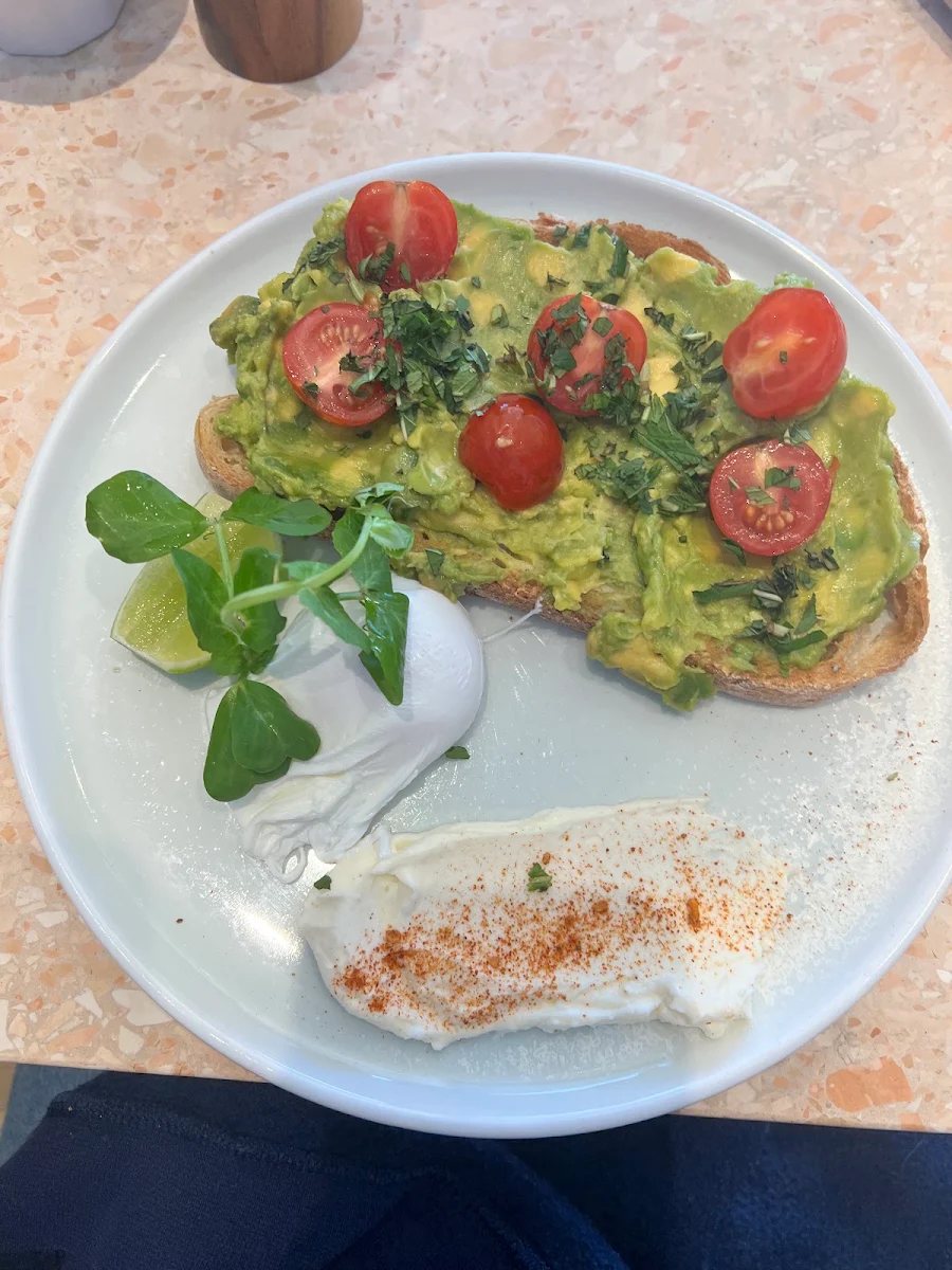 Highlights, The Brightside Cafe