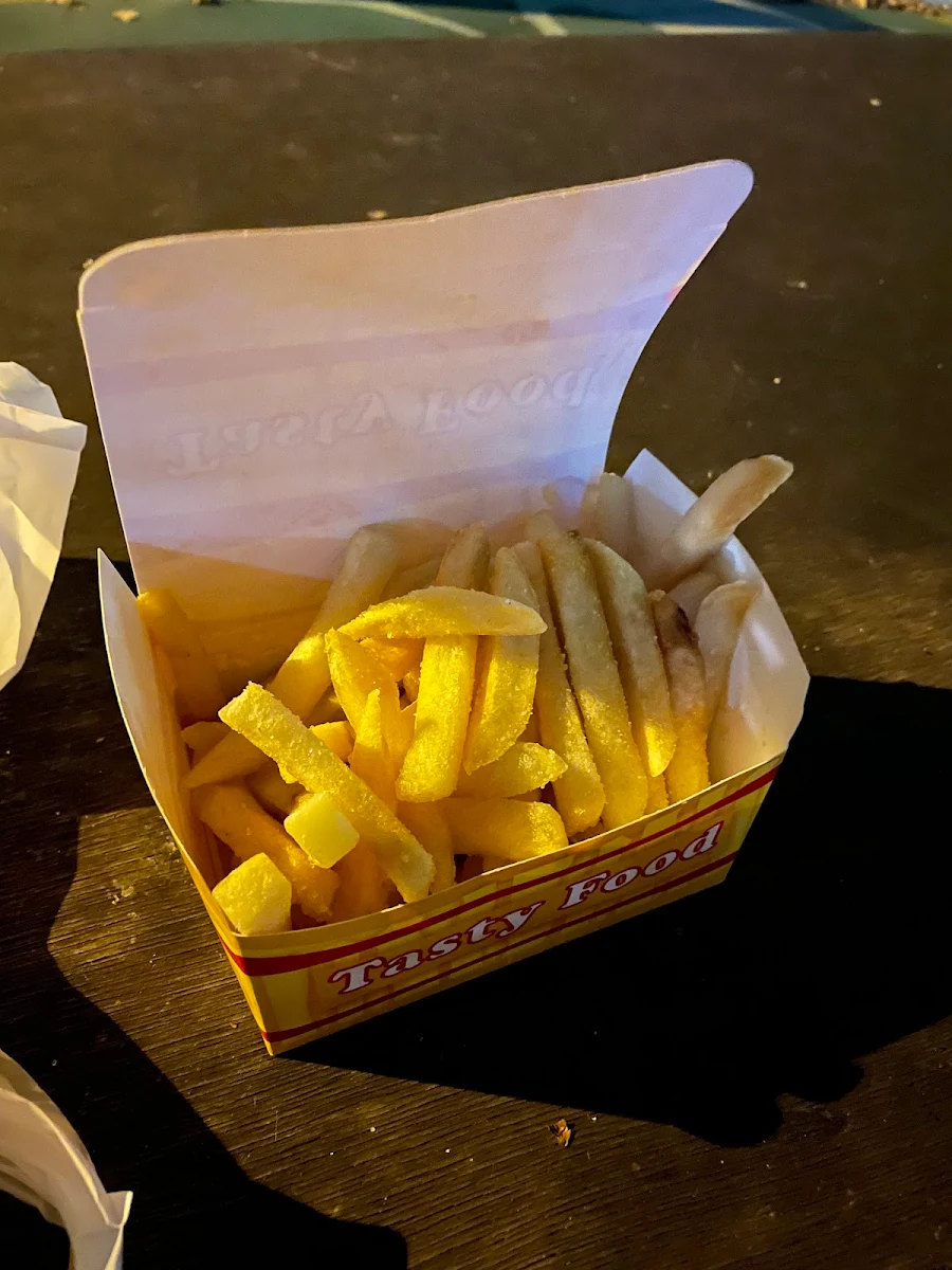 Chips, Agha Grill & kebab