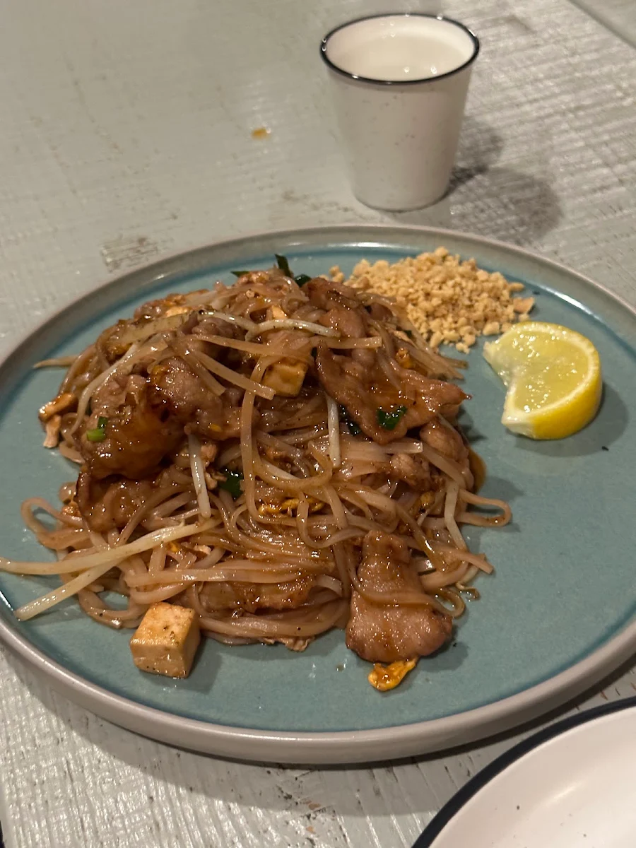 Chicken Pad Thai